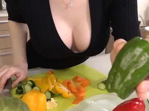 Chỉ chuối dài mới dám chơi doggy em này thôi