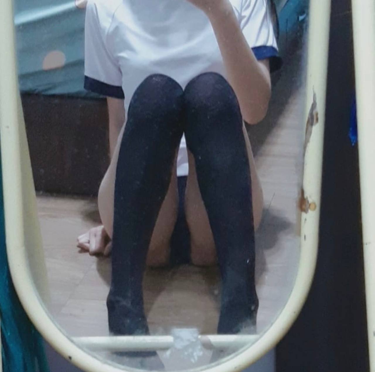 Tôi đã hẹn gặp một cô vợ nóng bỏng và nói chuyện với cô ấy trong suốt quá trình. Cô ấy nói rằng lần tới tôi sẽ đến nhà cô ấy.